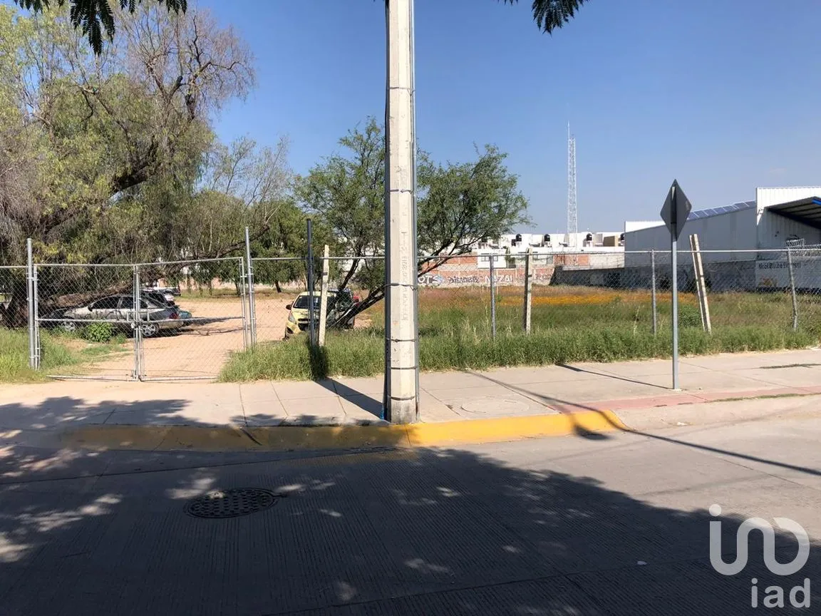 Terreno en Venta en Alamedas de Alcázar, León, Guanajuato | NEX-245257 | iad México | Foto 5 de 14