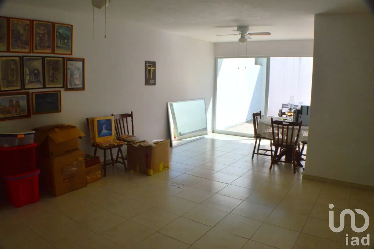 Casa en Venta en Residencial Puerta de Piedra, Celaya, Guanajuato | NEX-247433 | iad México | Foto 3 de 29