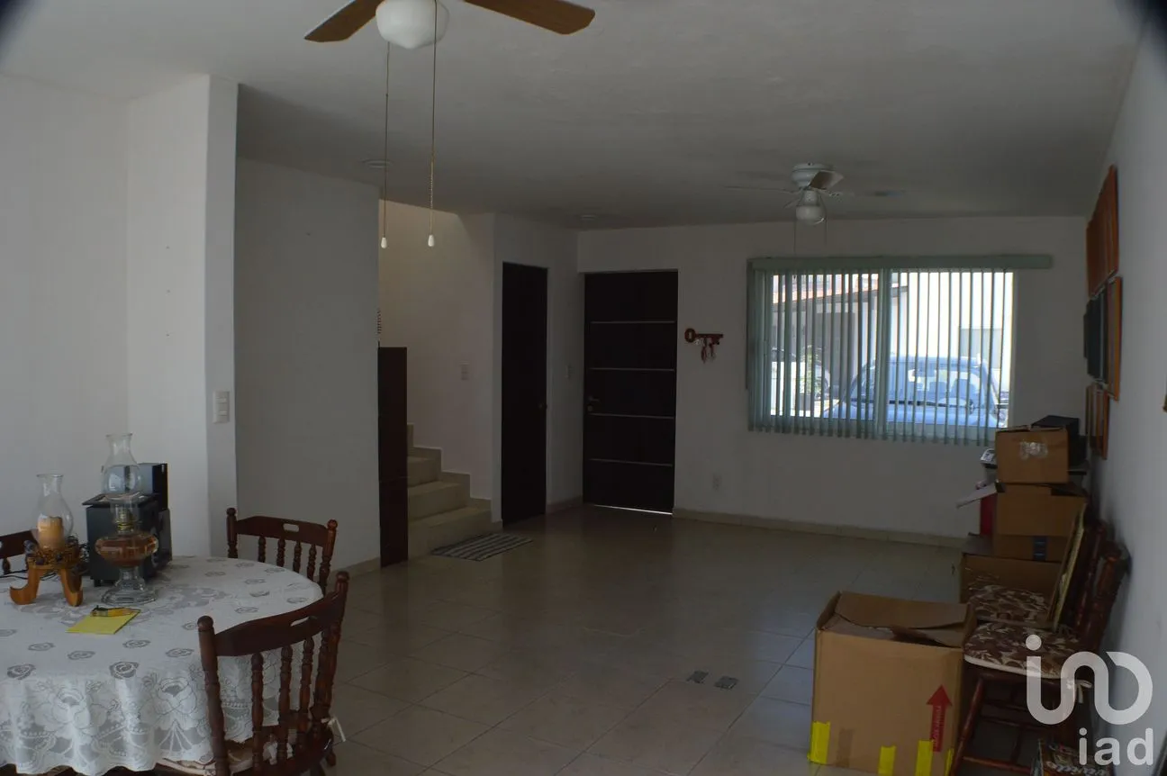 Casa en Venta en Residencial Puerta de Piedra, Celaya, Guanajuato | NEX-247433 | iad México | Foto 4 de 29