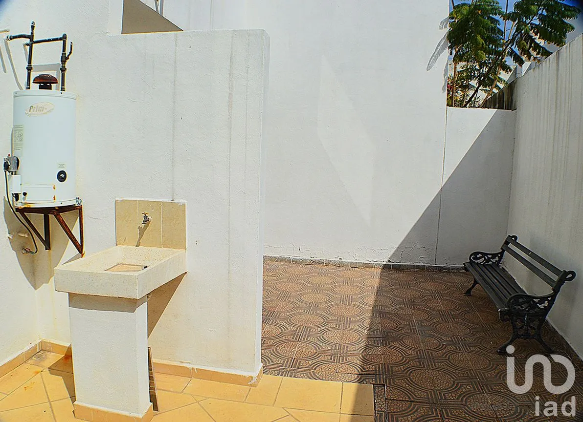Casa en Venta en Residencial Puerta de Piedra, Celaya, Guanajuato | NEX-247433 | iad México | Foto 8 de 29