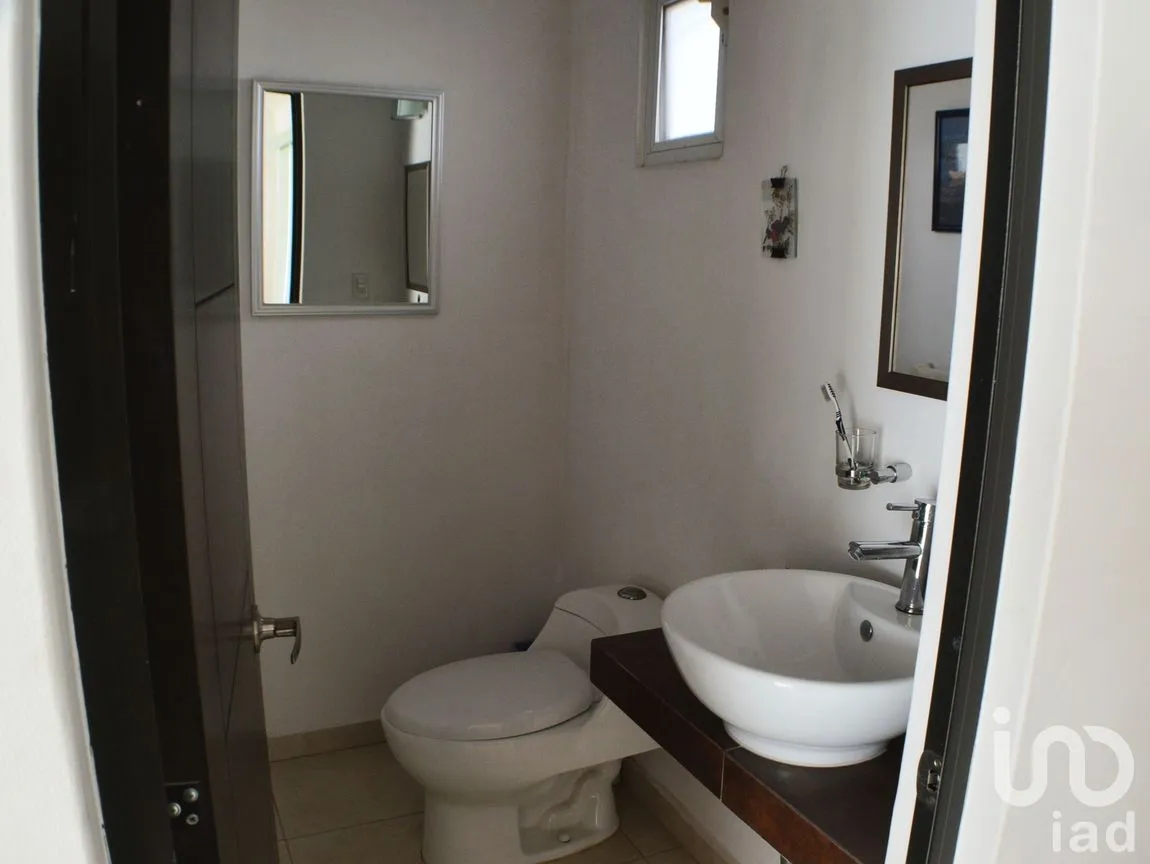 Casa en Venta en Residencial Puerta de Piedra, Celaya, Guanajuato | NEX-247433 | iad México | Foto 10 de 29