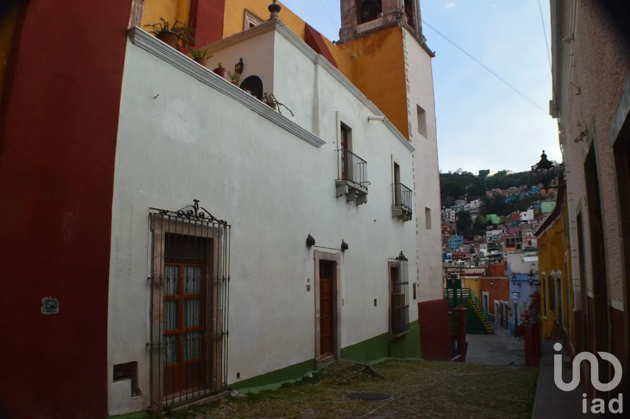 Casa en Venta en Guanajuato Centro, Guanajuato, Guanajuato | NEX-265218 | iad México | Foto 1 de 34