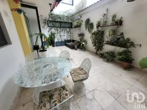 NEX-245149 - Departamento en Venta, con 2 recamaras, con 2 baños, con 130 m2 de construcción.