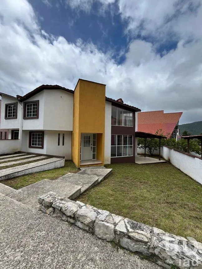Casa en Venta en María Auxiliadora, San Cristóbal de las Casas, Chiapas | NEX-258610 | iad México | Foto 1 de 12