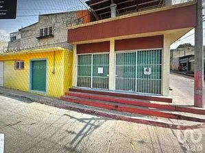 NEX-291089 - Local en Renta, con 1 recamara, con 1 baño, con 42 m2 de construcción en Estrada, CP 29017, Chiapas.