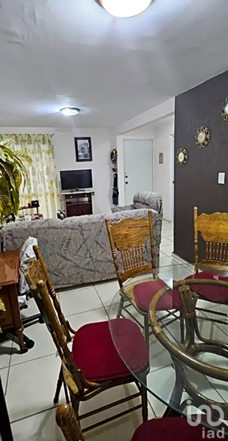 Casa en Venta en Lomas del Pedregal, Querétaro, Querétaro | NEX-251945 | iad México | Foto 2 de 13