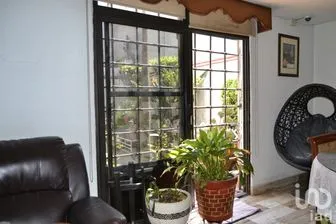 NEX-283610 - Casa en Venta, con 4 recamaras, con 3 baños, con 231 m2 de construcción en Prado Vallejo, CP 54170, México.