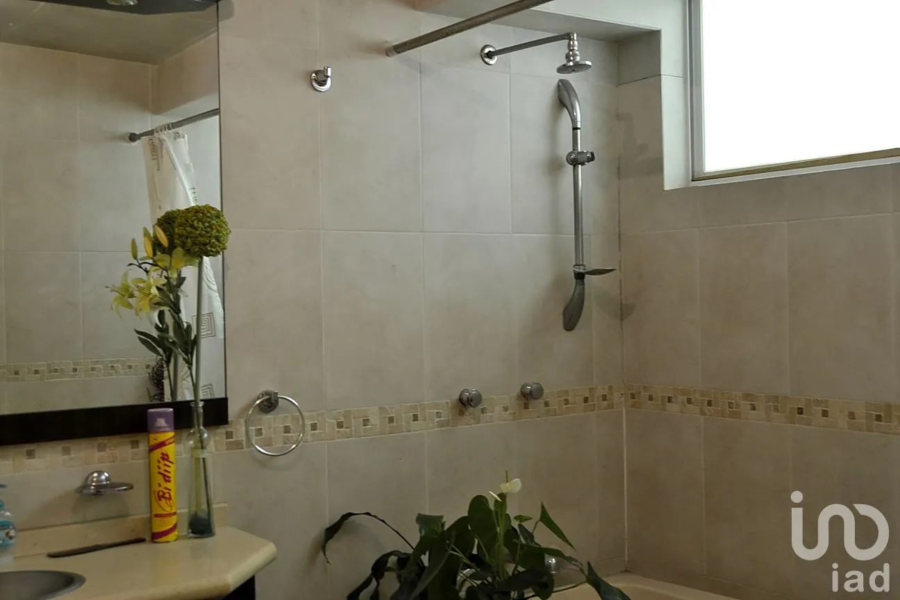 Casa en Venta en Las Margaritas, Tlalnepantla de Baz, México | NEX-287250 | iad México | Foto 18 de 21
