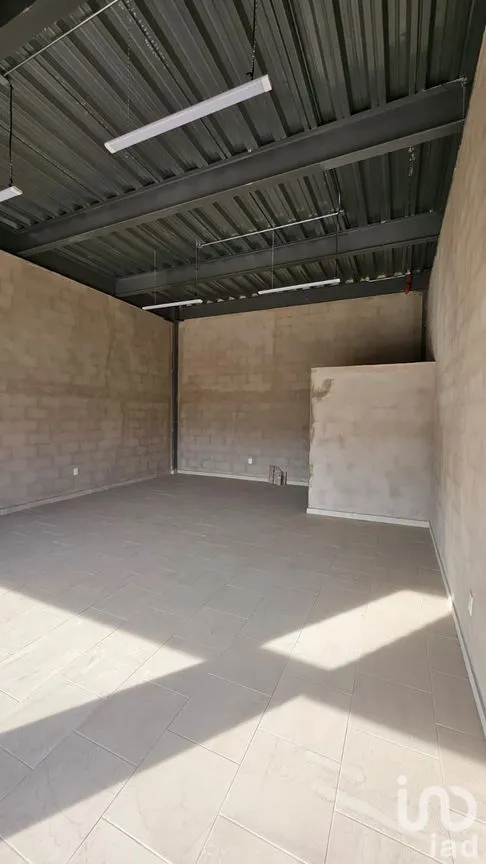 Local en Venta en Misión del Mayorazgo, Querétaro, Querétaro | NEX-252226 | iad México | Foto 3 de 4