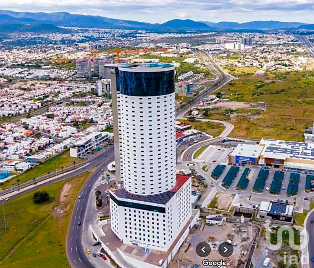 Local en Venta en Juriquilla, Querétaro, Querétaro | NEX-252350 | iad México | Foto 1 de 7