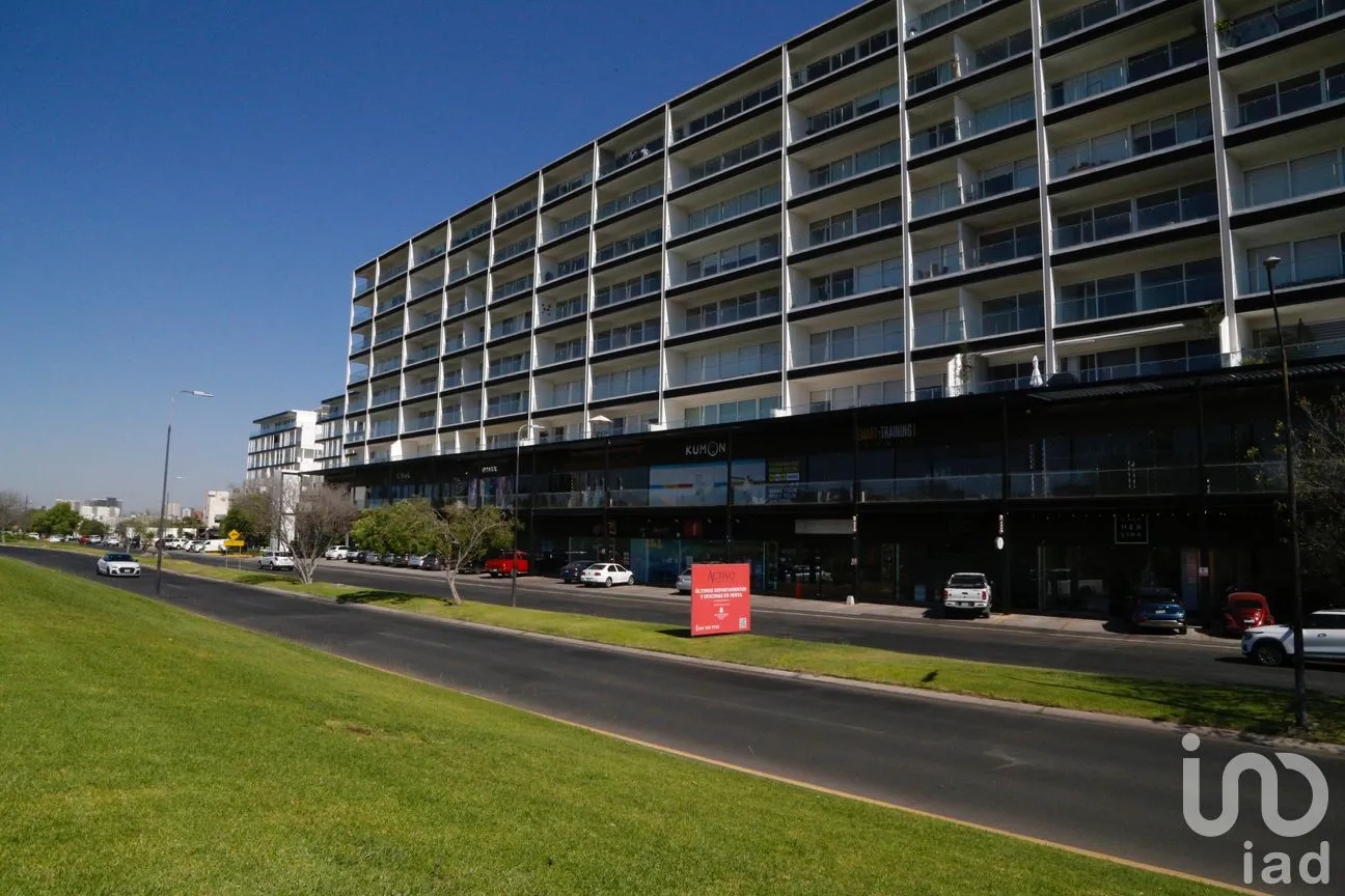 Local en Renta en El Campanario, Querétaro, Querétaro | NEX-255343 | iad México | Foto 2 de 10