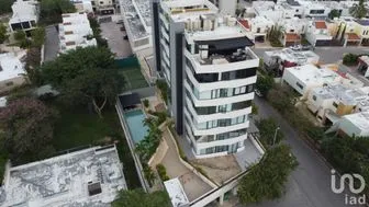 NEX-253615 - Departamento en Venta, con 3 recamaras, con 3 baños, con 273 m2 de construcción.