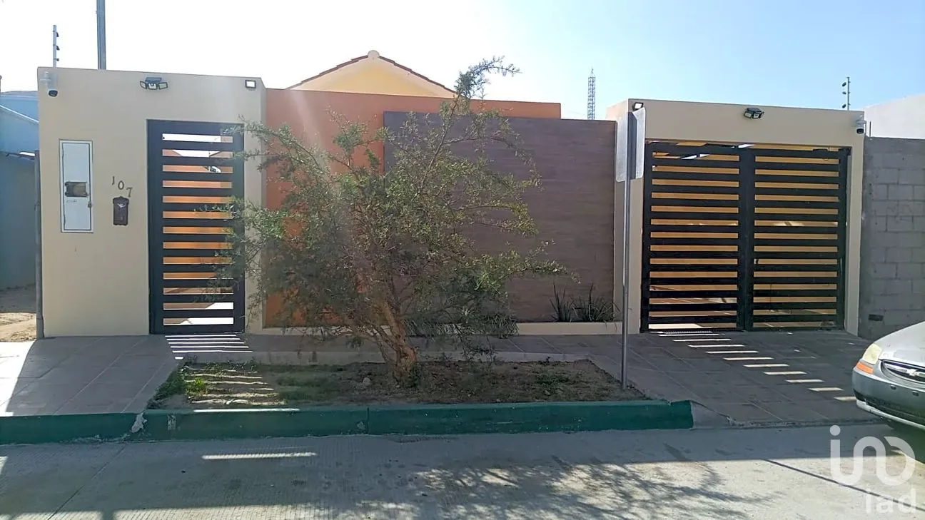 Casa en Venta en La Fuente, La Paz, Baja California Sur | NEX-289655 | iad México | Foto 3 de 16