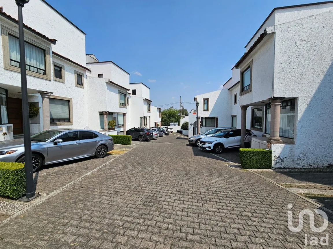 Casa en Venta en Lomas de Memetla, Cuajimalpa de Morelos, Ciudad de México | NEX-250851 | iad México | Foto 2 de 22