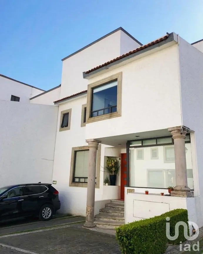 Casa en Venta en Lomas de Memetla, Cuajimalpa de Morelos, Ciudad de México | NEX-250851 | iad México | Foto 1 de 22