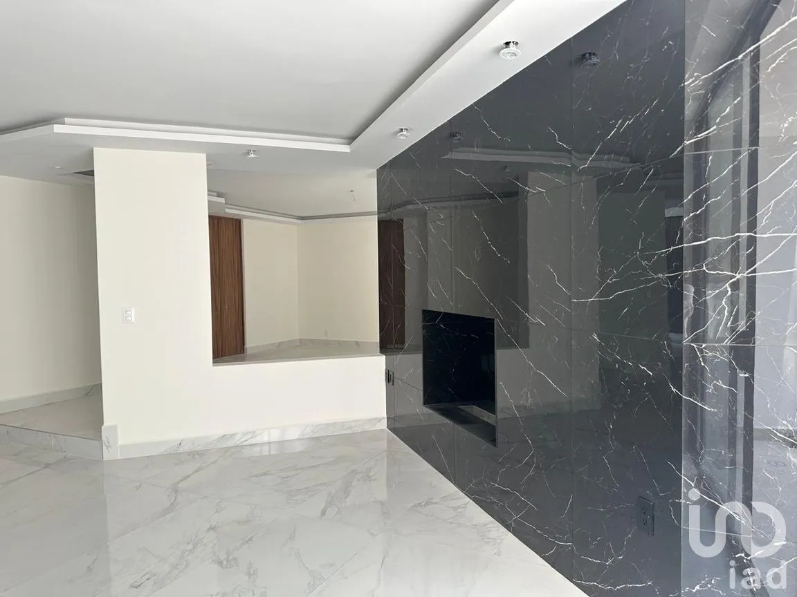 Casa en Venta en La Herradura del Pueblo Tetelpan, Álvaro Obregón, Ciudad de México | NEX-256471 | iad México | Foto 2 de 16