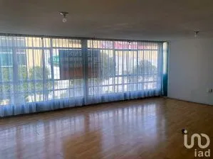NEX-303471 - Departamento en Venta, con 3 recamaras, con 2 baños, con 133 m2 de construcción.