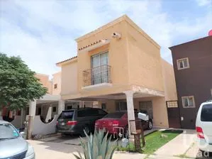 NEX-254701 - Casa en Venta, con 3 recamaras, con 2 baños, con 121 m2 de construcción en Jardines de San Carlos, CP 32563, Chihuahua.