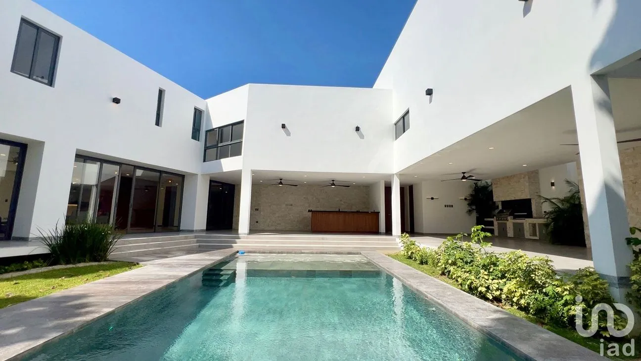 Casa en Venta en Altabrisa, Mérida, Yucatán | NEX-252177 | iad México | Foto 2 de 55