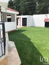 NEX-254632 - Casa en Renta, con 4 recamaras, con 4 baños, con 399 m2 de construcción.