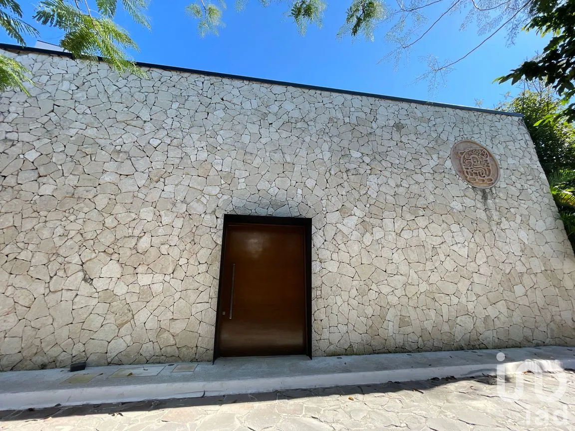 Casa en Renta en Cholul, Mérida, Yucatán | NEX-254798 | iad México | Foto 1 de 18