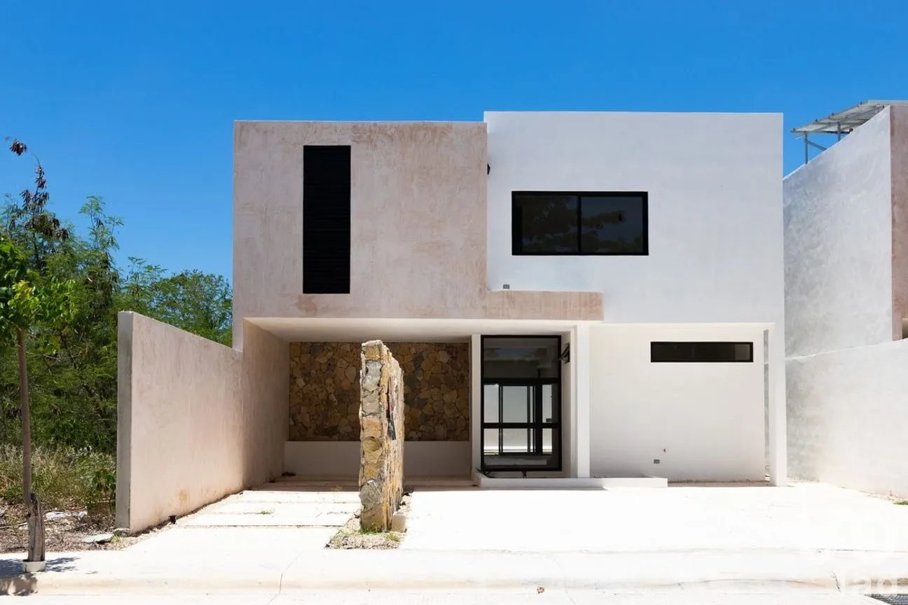 Casa en Venta en Komchén (Santuario), Mérida, Yucatán | NEX-258411 | iad México | Foto 2 de 11
