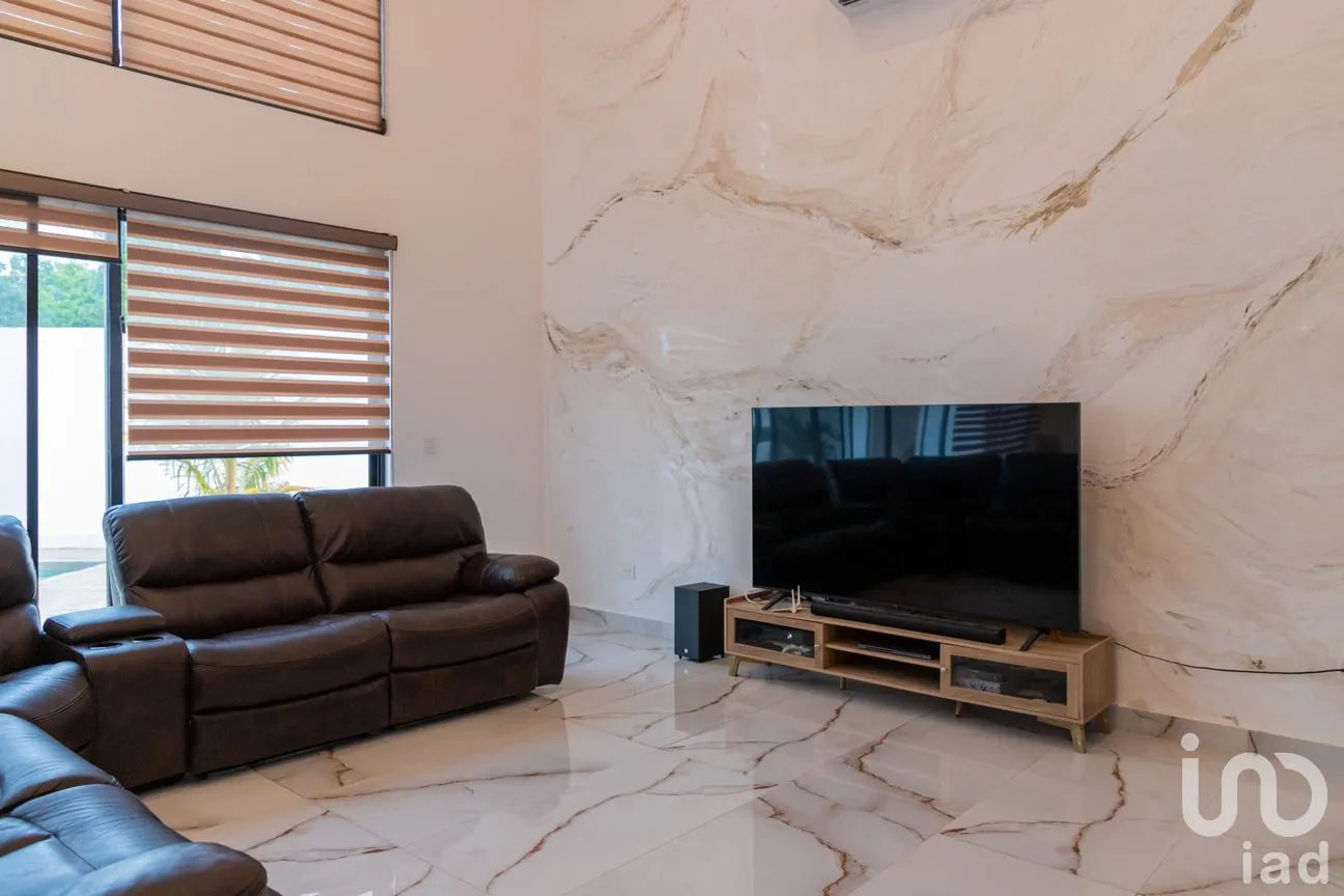 Casa en Venta en La Rejoyada, Mérida, Yucatán | NEX-266265 | iad México | Foto 2 de 20