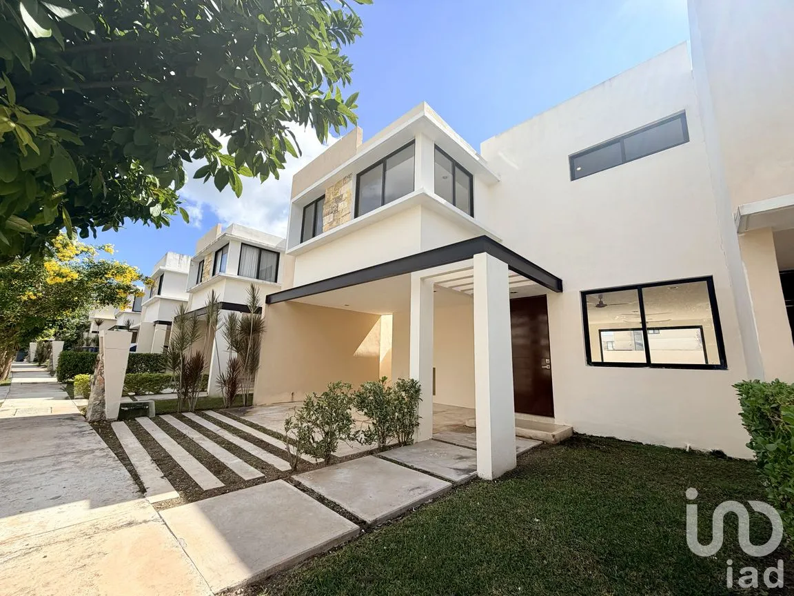 Casa en Venta en Conkal, Conkal, Yucatán | NEX-285367 | iad México | Foto 1 de 15