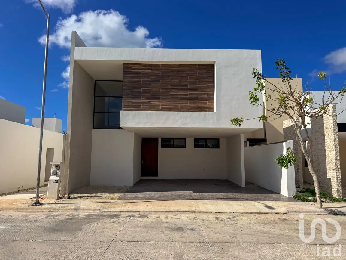 Casa en Venta en Komchén, Mérida, Yucatán | NEX-298811 | iad México | Foto 1 de 24