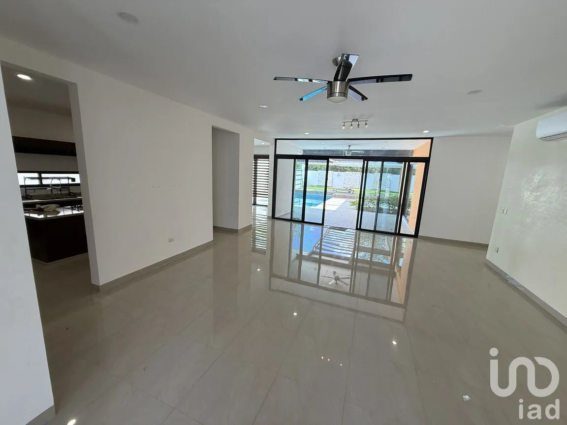 Casa en Venta en Jardines de Rejoyada, Mérida, Yucatán | NEX-298902 | iad México | Foto 7 de 33