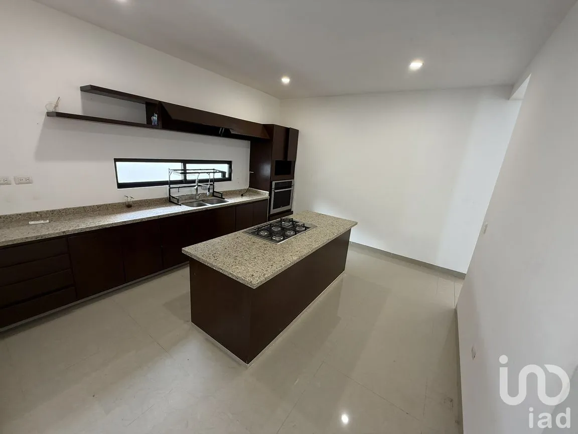 Casa en Venta en Jardines de Rejoyada, Mérida, Yucatán | NEX-298902 | iad México | Foto 10 de 33