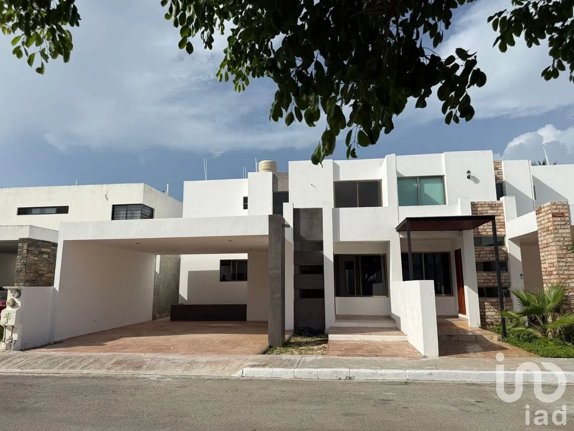 Casa en Venta en Conkal, Conkal, Yucatán | NEX-304166 | iad México | Foto 1 de 17