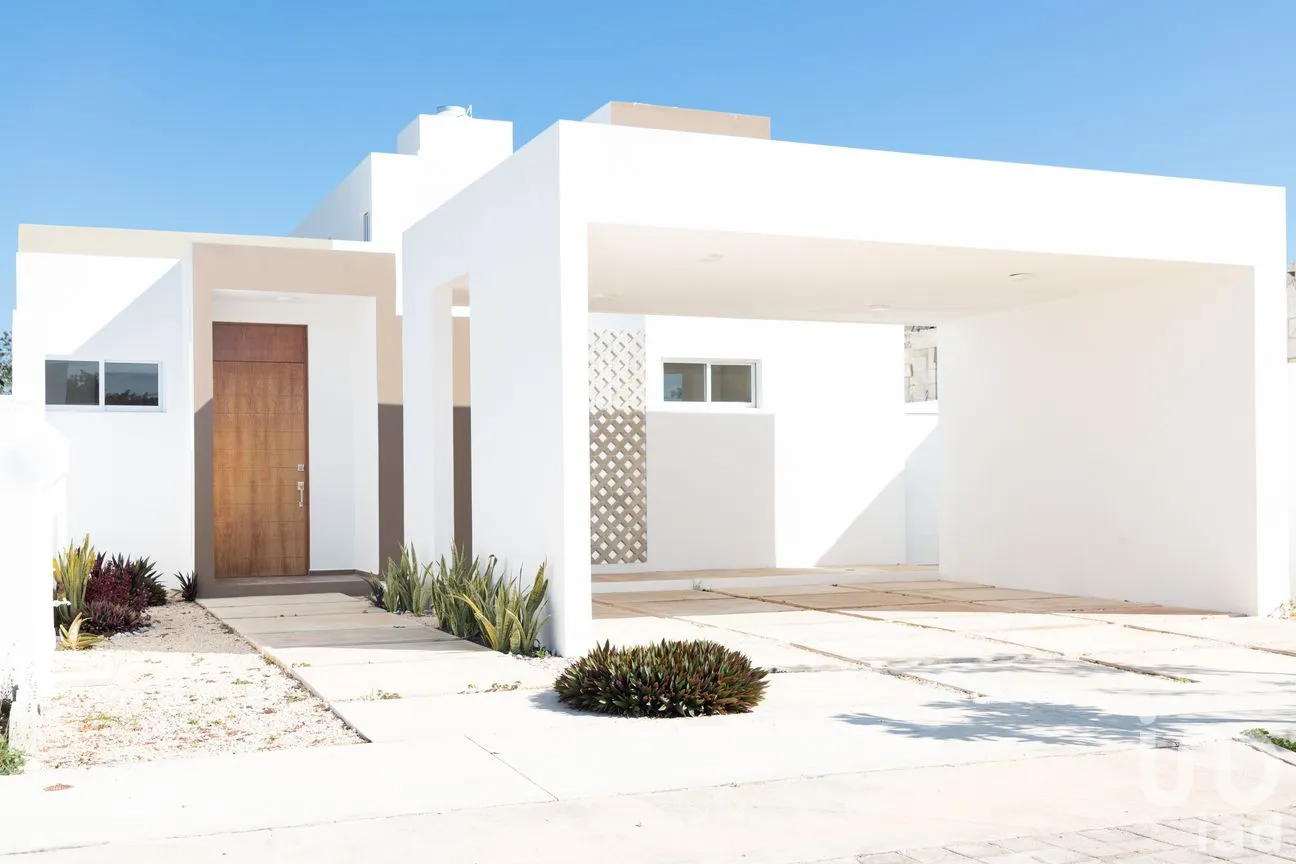 Casa en Venta en Cholul, Mérida, Yucatán | NEX-304447 | iad México | Foto 2 de 17
