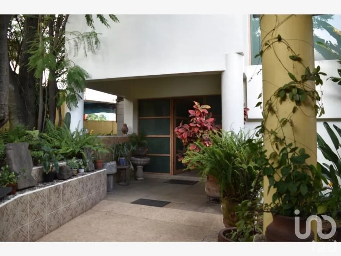 Casa en Venta en Jardines de Delicias, Cuernavaca, Morelos | NEX-25016 | iad México | Foto 3 de 27