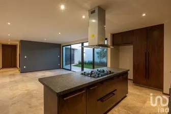 NEX-258584 - Casa en Venta, con 3 recamaras, con 3 baños, con 265 m2 de construcción en San Ángel, CP 78120, San Luis Potosí.