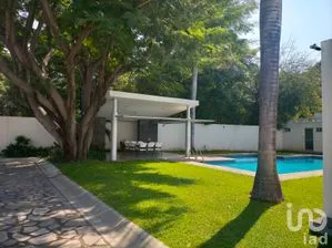 NEX-289563 - Terreno en Venta en Residencial Esmeralda, CP 28017, Colima.