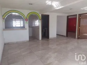 NEX-159408 - Departamento en Renta, con 2 recamaras, con 1 baño, con 80 m2 de construcción en San Pedro Atzompa, CP 55770, México.