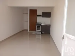 NEX-186120 - Cuarto en Renta, con 1 recamara, con 1 baño, con 25 m2 de construcción en Moctezuma 2a Sección, CP 15530, Ciudad de México.