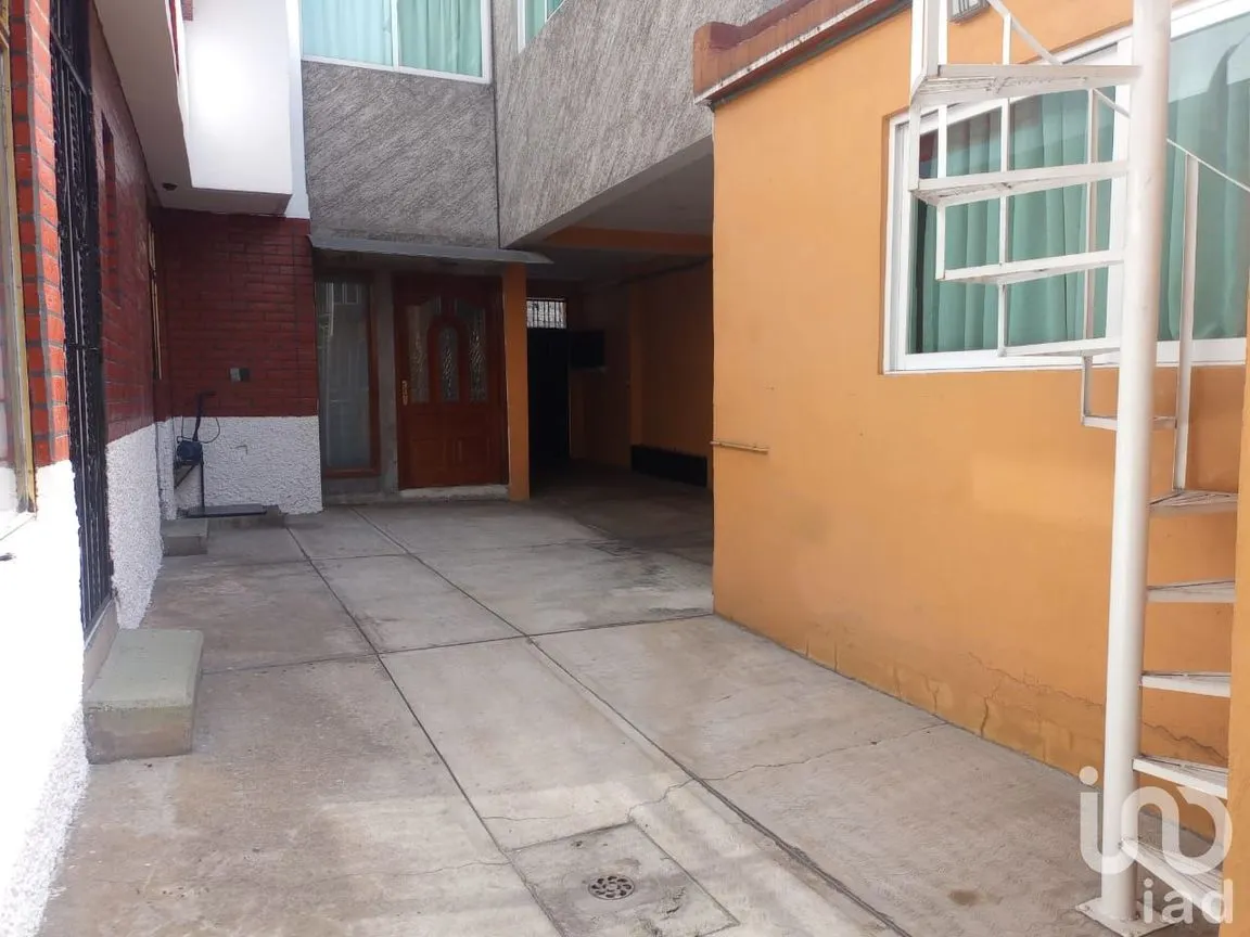 Casa en Venta en Santa Bárbara, Iztapalapa, Ciudad de México | NEX-194099 | iad México | Foto 3 de 10