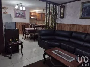 NEX-197438 - Departamento en Renta, con 2 recamaras, con 1 baño, con 70 m2 de construcción en Lorenzo Boturini, CP 15820, Ciudad de México.