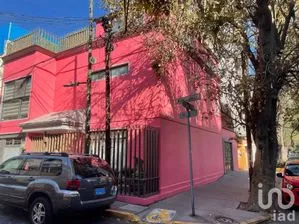NEX-233499 - Casa en Renta, con 4 recamaras, con 3 baños, con 250 m2 de construcción en Santa María Nonoalco, CP 03700, Ciudad de México.