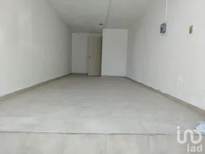 NEX-241061 - Local en Renta, con 1 recamara, con 30 m2 de construcción en Constitución de la República, CP 07469, Ciudad de México.
