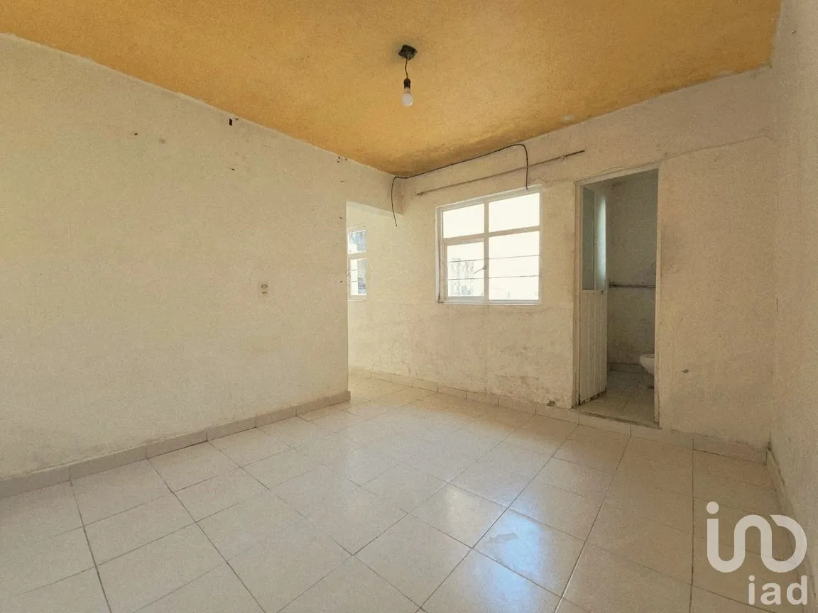Casa en Venta en Prensa Nacional, Tlalnepantla de Baz, México | NEX-261927 | iad México | Foto 11 de 13