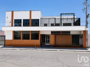 NEX-295907 - Edificio en Venta, con 5 baños, con 336 m2 de construcción.