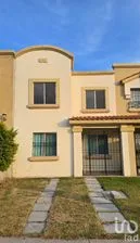 NEX-250532 - Casa en Renta, con 2 recamaras, con 1 baño, con 100 m2 de construcción en Ciudad del Sol, CP 76116, Querétaro.