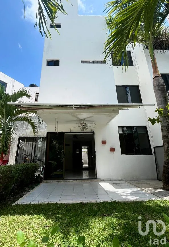 Casa en Venta en Supermanzana 45, Benito Juárez, Quintana Roo | NEX-290132 | iad México | Foto 3 de 20