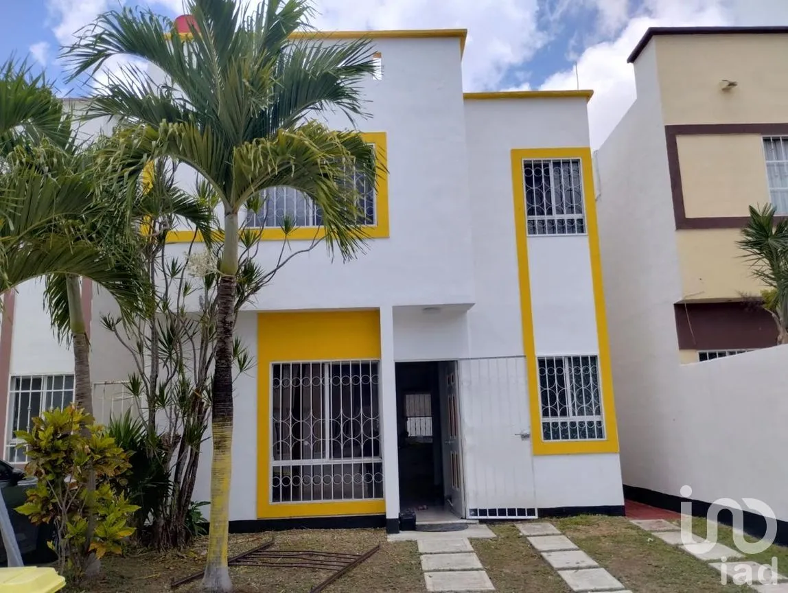 Casa en Renta en Residencial Sol del Mayab, Benito Juárez, Quintana Roo | NEX-298795 | iad México | Foto 1 de 14