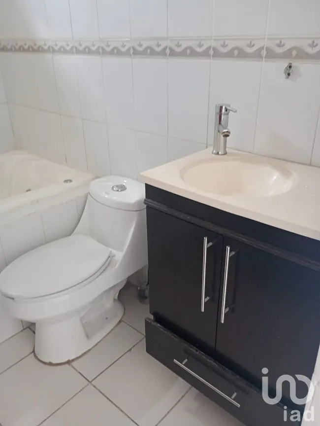 Casa en Venta en San Martín de las Flores de Abajo, San Pedro Tlaquepaque, Jalisco | NEX-285360 | iad México | Foto 18 de 27