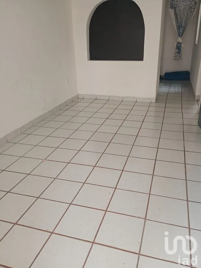 Casa en Venta en San Martín de las Flores de Abajo, San Pedro Tlaquepaque, Jalisco | NEX-285360 | iad México | Foto 5 de 27
