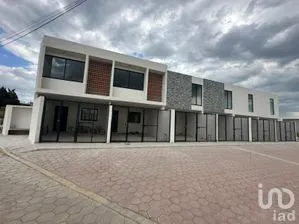 NEX-298769 - Casa en Venta, con 3 recamaras, con 1 baño, con 128 m2 de construcción en 4ta San Bartolomé Matlalohcan, CP 90430, Tlaxcala.